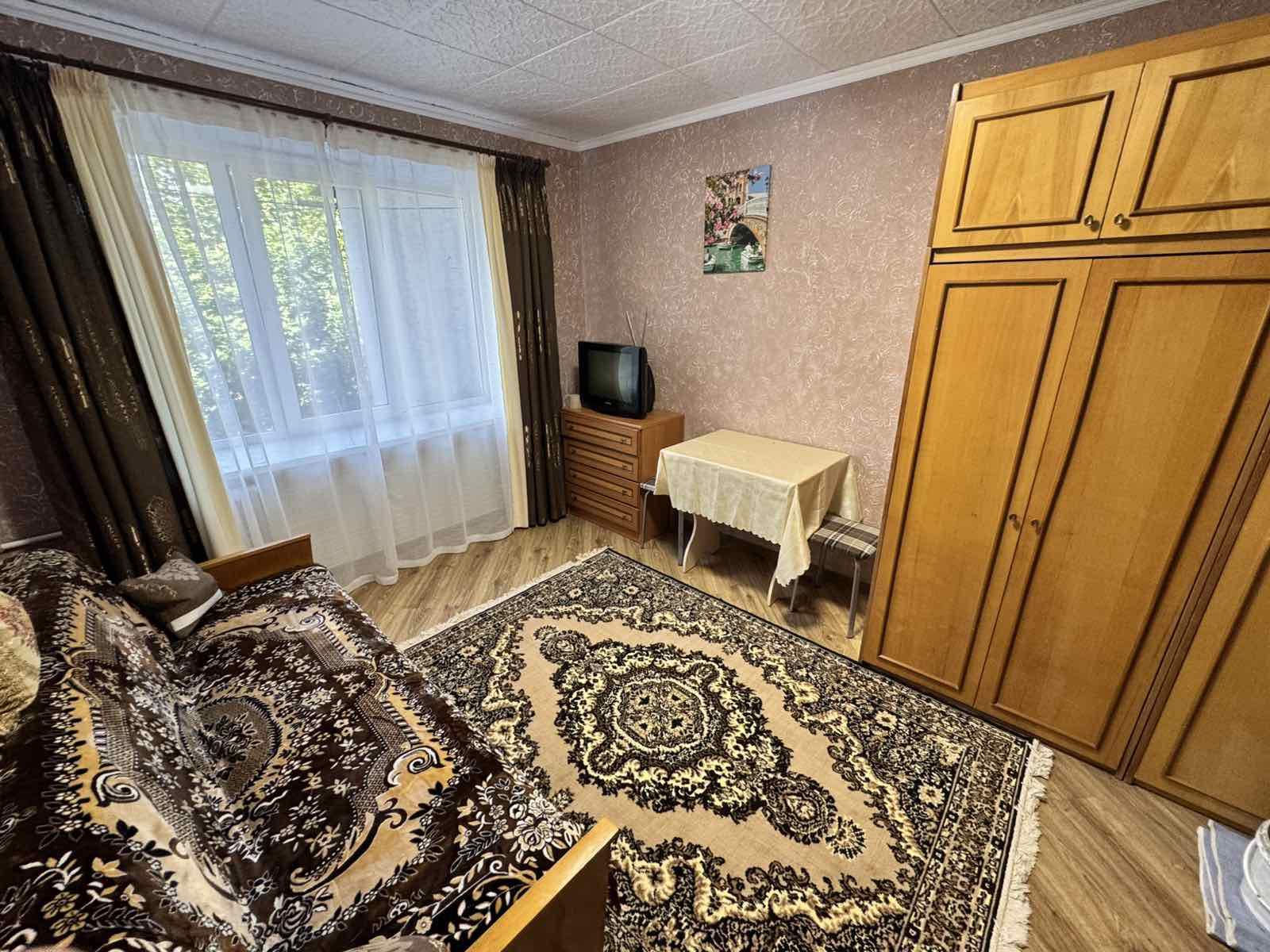 Прождаж кімнати в гуртожитку по прсп. Злуки